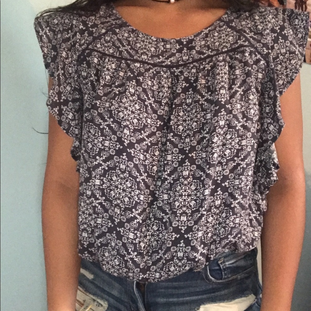 Flowy halter top